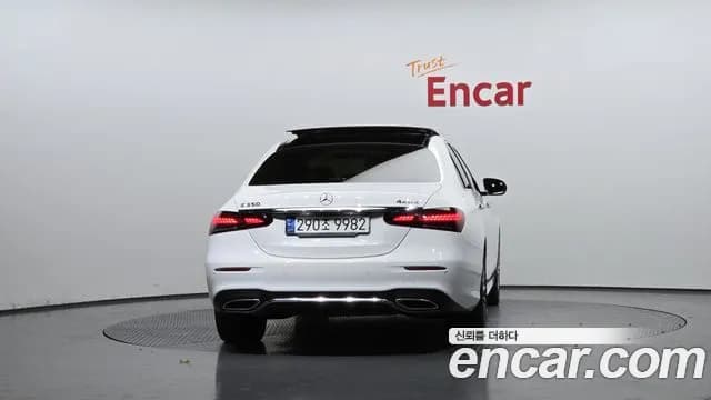 2022 Mercedes-Benz E-Class W213 E350 4MATIC AMG Line Sold VIN W1KZF8GB2NB017220 – photo 20 2022 Mercedes-Benz E-Class W213 E350 4MATIC AMG Line Sold VIN W1KZF8GB2NB017220 – photo 20
