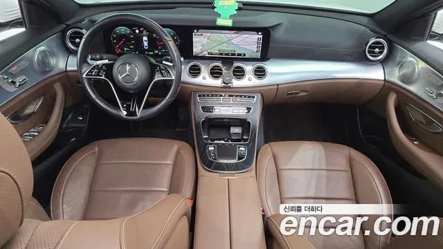 2021 Mercedes-Benz E-Class W213 E350 4MATIC Avantgarde Sold VIN W1KZF8GB4MA916780 – trunk area 2021 Mercedes-Benz E-Class W213 E350 4MATIC Avantgarde Sold VIN W1KZF8GB4MA916780 – trunk area