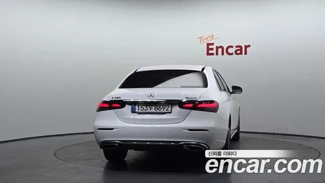 2021 Mercedes-Benz E-Class W213 E350 4MATIC Avantgarde Sold VIN W1KZF8GB4MA916780 – photo 15 2021 Mercedes-Benz E-Class W213 E350 4MATIC Avantgarde Sold VIN W1KZF8GB4MA916780 – photo 15