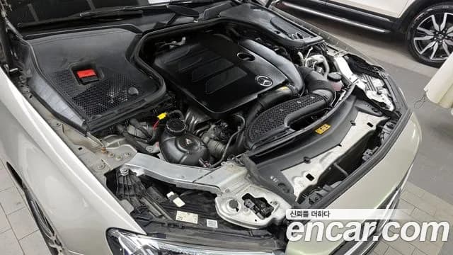 2023 Mercedes-Benz E-Class W213 E350 4MATIC AMG Line Sold VIN W1KZF8GB4PB115619 – rear exterior 2023 Mercedes-Benz E-Class W213 E350 4MATIC AMG Line Sold VIN W1KZF8GB4PB115619 – rear exterior