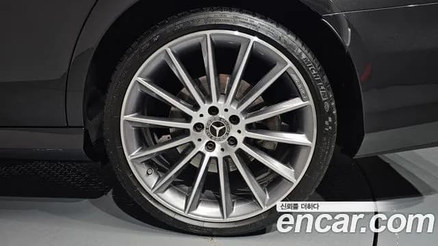2021 Mercedes-Benz E-Class W213 E350 4MATIC AMG Line Sold VIN W1KZF8GB6MA950395 – photo 24 2021 Mercedes-Benz E-Class W213 E350 4MATIC AMG Line Sold VIN W1KZF8GB6MA950395 – photo 24