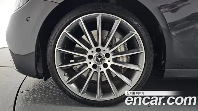 2021 Mercedes-Benz E-Class W213 E350 4MATIC AMG Line Sold VIN W1KZF8GB6MA950395 – photo 30 2021 Mercedes-Benz E-Class W213 E350 4MATIC AMG Line Sold VIN W1KZF8GB6MA950395 – photo 30