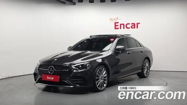 2022 Mercedes-Benz E-Class W213 E350 4MATIC AMG Line Sold VIN W1KZF8GB6NB054996 – trunk area 2022 Mercedes-Benz E-Class W213 E350 4MATIC AMG Line Sold VIN W1KZF8GB6NB054996 – trunk area