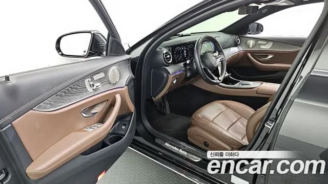 2023 Mercedes-Benz E-Class W213 E350 4MATIC Exclusive Sold VIN W1KZF8GB7PB113671 – rear exterior 2023 Mercedes-Benz E-Class W213 E350 4MATIC Exclusive Sold VIN W1KZF8GB7PB113671 – rear exterior