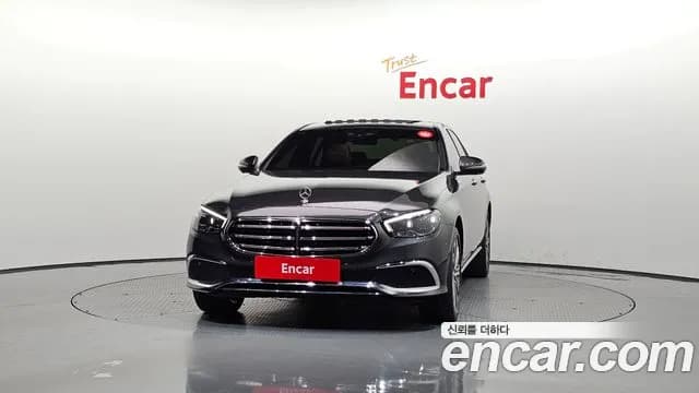 2023 Mercedes-Benz E-Class W213 E350 4MATIC Exclusive Sold VIN W1KZF8GB7PB113671 – trunk area 2023 Mercedes-Benz E-Class W213 E350 4MATIC Exclusive Sold VIN W1KZF8GB7PB113671 – trunk area