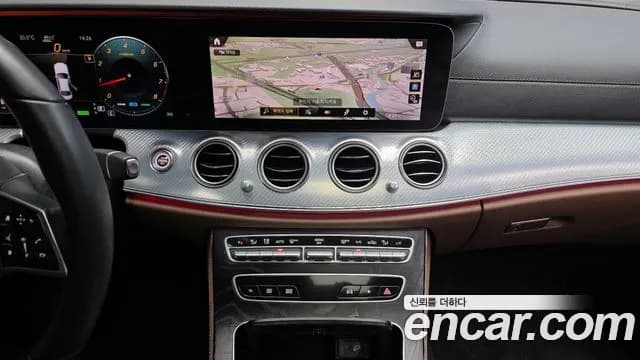 2021 Mercedes-Benz E-Class W213 E350 4MATIC Avantgarde Sold VIN W1KZF8GB8MA925580 – photo 13 2021 Mercedes-Benz E-Class W213 E350 4MATIC Avantgarde Sold VIN W1KZF8GB8MA925580 – photo 13