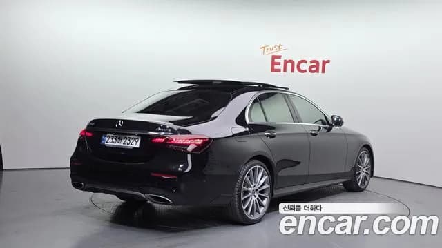 2021 Mercedes-Benz E-Class W213 E350 4MATIC AMG Line Sold VIN W1KZF8GB8MA961835 – engine bay 2021 Mercedes-Benz E-Class W213 E350 4MATIC AMG Line Sold VIN W1KZF8GB8MA961835 – engine bay