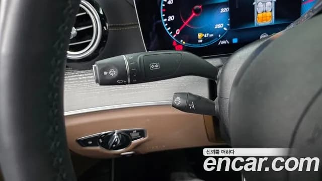 2022 Mercedes-Benz E-Class W213 E350 4MATIC Avantgarde Sold VIN W1KZF8GB8NB059214 – interior seats 2022 Mercedes-Benz E-Class W213 E350 4MATIC Avantgarde Sold VIN W1KZF8GB8NB059214 – interior seats