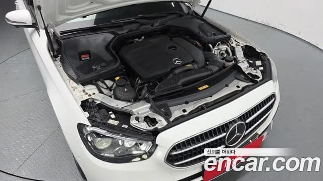 2021 Mercedes-Benz E-Class W213 E350 4MATIC Avantgarde Sold VIN W1KZF8GB9MA918279 – engine bay 2021 Mercedes-Benz E-Class W213 E350 4MATIC Avantgarde Sold VIN W1KZF8GB9MA918279 – engine bay