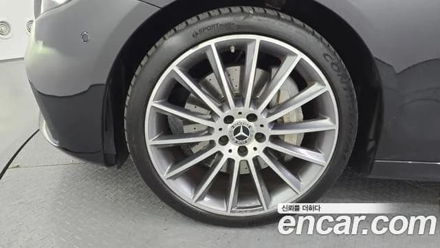 2021 Mercedes-Benz E-Class W213 E350 4MATIC AMG Line Sold VIN W1KZF8GBXMA957737 – undercarriage 2021 Mercedes-Benz E-Class W213 E350 4MATIC AMG Line Sold VIN W1KZF8GBXMA957737 – undercarriage