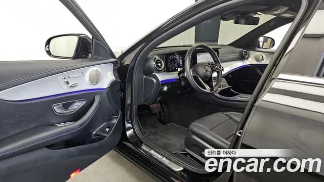 2021 Mercedes-Benz E-Class W213 E350 4MATIC Avantgarde Sold VIN W1KZF8GBXMA994447 – front exterior 2021 Mercedes-Benz E-Class W213 E350 4MATIC Avantgarde Sold VIN W1KZF8GBXMA994447 – front exterior