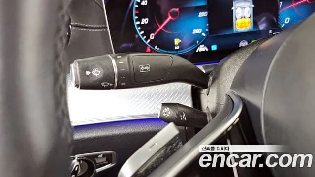 2021 Mercedes-Benz E-Class W213 E350 4MATIC Avantgarde Sold VIN W1KZF8GBXMA994447 – interior seats 2021 Mercedes-Benz E-Class W213 E350 4MATIC Avantgarde Sold VIN W1KZF8GBXMA994447 – interior seats