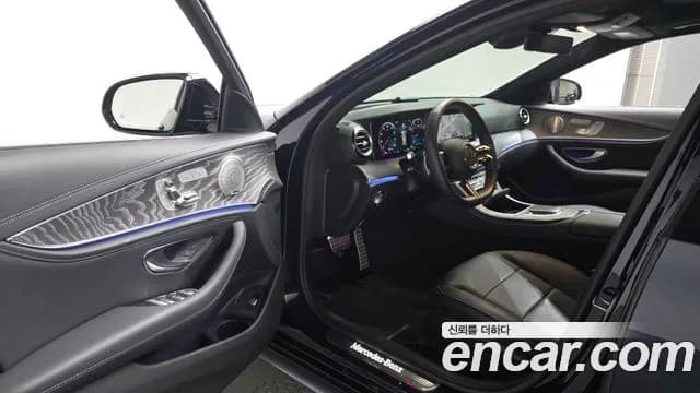 2023 Mercedes-Benz E-Class W213 E350 4MATIC AMG Line Sold VIN W1KZF8GBXPB123031 – odometer reading 2023 Mercedes-Benz E-Class W213 E350 4MATIC AMG Line Sold VIN W1KZF8GBXPB123031 – odometer reading