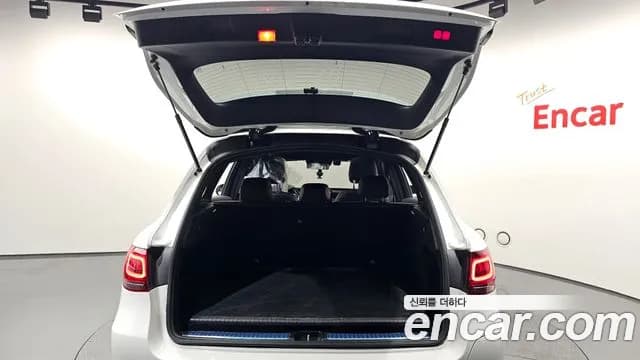2022 Mercedes-Benz GLC-Class X253 GLC300e 4MATIC Sold VIN W1N0G5DB3NG045252 – engine bay 2022 Mercedes-Benz GLC-Class X253 GLC300e 4MATIC Sold VIN W1N0G5DB3NG045252 – engine bay