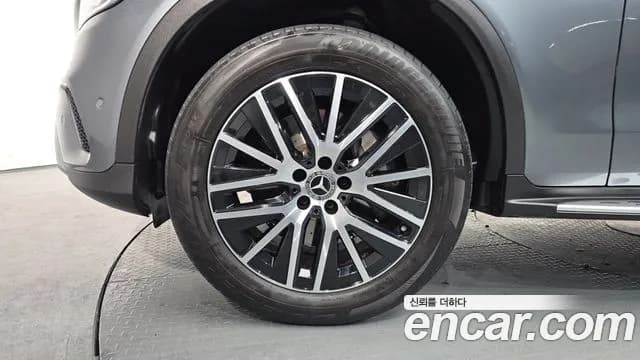 2021 Mercedes-Benz GLC-Class X253 GLC300e 4MATIC Sold VIN W1N0G5DB7MF975451 – undercarriage 2021 Mercedes-Benz GLC-Class X253 GLC300e 4MATIC Sold VIN W1N0G5DB7MF975451 – undercarriage