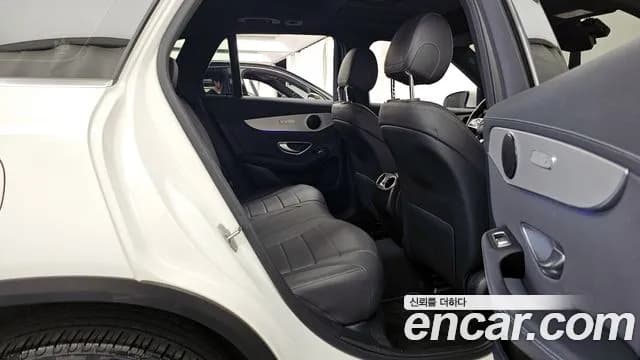 2021 Mercedes-Benz GLC-Class X253 GLC300e 4MATIC Sold VIN W1N0G5DB9MF925571 – photo 13 2021 Mercedes-Benz GLC-Class X253 GLC300e 4MATIC Sold VIN W1N0G5DB9MF925571 – photo 13