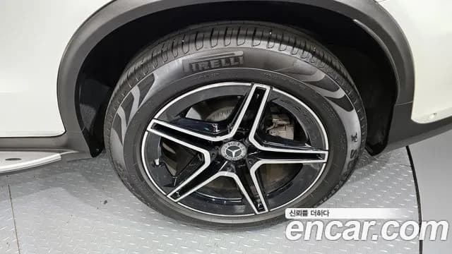 2022 Mercedes-Benz GLC-Class X253 GLC300 4MATIC Sold VIN W1N0G8EB5NG106472 – front exterior 2022 Mercedes-Benz GLC-Class X253 GLC300 4MATIC Sold VIN W1N0G8EB5NG106472 – front exterior