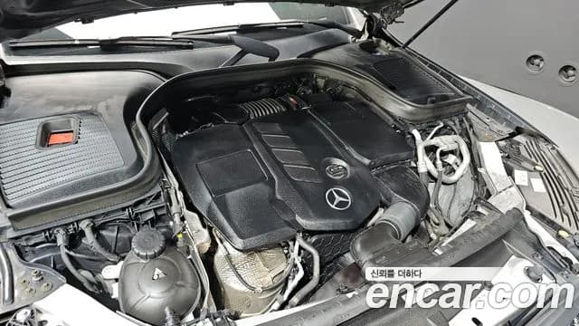 2020 Mercedes-Benz GLC-Class X253 GLC220 d 4MATIC Coupe Sold VIN W1N0J1FB0LF851771 – front exterior 2020 Mercedes-Benz GLC-Class X253 GLC220 d 4MATIC Coupe Sold VIN W1N0J1FB0LF851771 – front exterior