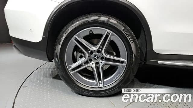 2023 Mercedes-Benz GLC-Class X253 GLC220 d 4MATIC Coupe Sold VIN W1N0J1FB1PG167232 – photo 13 2023 Mercedes-Benz GLC-Class X253 GLC220 d 4MATIC Coupe Sold VIN W1N0J1FB1PG167232 – photo 13