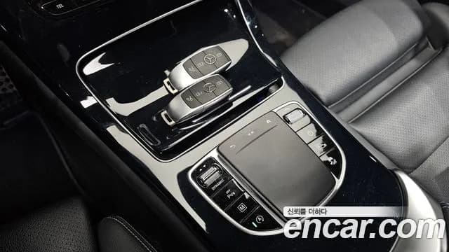 2021 Mercedes-Benz GLC-Class X253 GLC220 d 4MATIC Coupe Sold VIN W1N0J1FB3MF936962 – front exterior 2021 Mercedes-Benz GLC-Class X253 GLC220 d 4MATIC Coupe Sold VIN W1N0J1FB3MF936962 – front exterior