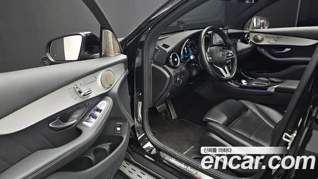 2021 Mercedes-Benz GLC-Class X253 GLC220 d 4MATIC Coupe Sold VIN W1N0J1FB3MF936962 – photo 24 2021 Mercedes-Benz GLC-Class X253 GLC220 d 4MATIC Coupe Sold VIN W1N0J1FB3MF936962 – photo 24