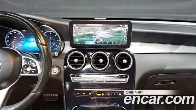 2021 Mercedes-Benz GLC-Class X253 GLC220 d 4MATIC Coupe Sold VIN W1N0J1FB3MF941594 – interior seats 2021 Mercedes-Benz GLC-Class X253 GLC220 d 4MATIC Coupe Sold VIN W1N0J1FB3MF941594 – interior seats