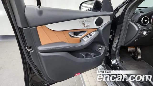 2021 Mercedes-Benz GLC-Class X253 GLC220 d 4MATIC Coupe Sold VIN W1N0J1FB8MF920496 – dashboard 2021 Mercedes-Benz GLC-Class X253 GLC220 d 4MATIC Coupe Sold VIN W1N0J1FB8MF920496 – dashboard