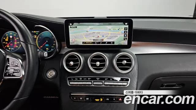 2023 Mercedes-Benz GLC-Class X253 GLC300e 4MATIC Coupe Premium package Sold VIN W1N0J5DB3PG135604 – side profile 2023 Mercedes-Benz GLC-Class X253 GLC300e 4MATIC Coupe Premium package Sold VIN W1N0J5DB3PG135604 – side profile