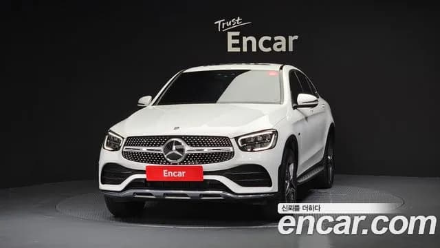 2020 Mercedes-Benz GLC-Class X253 GLC300e 4MATIC Coupe Sold VIN W1N0J5DBXLF819128 – interior seats 2020 Mercedes-Benz GLC-Class X253 GLC300e 4MATIC Coupe Sold VIN W1N0J5DBXLF819128 – interior seats