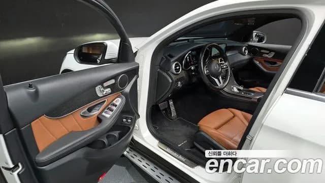 2021 Mercedes-Benz GLC-Class X253 GLC300e 4MATIC Coupe Sold VIN W1N0J5DBXMF893425 – photo 13 2021 Mercedes-Benz GLC-Class X253 GLC300e 4MATIC Coupe Sold VIN W1N0J5DBXMF893425 – photo 13