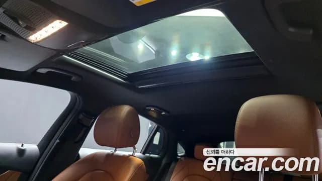 2020 Mercedes-Benz GLC-Class X253 GCL300 4MATIC Coupe Sold VIN W1N0J8EB2LF760866 – front exterior 2020 Mercedes-Benz GLC-Class X253 GCL300 4MATIC Coupe Sold VIN W1N0J8EB2LF760866 – front exterior