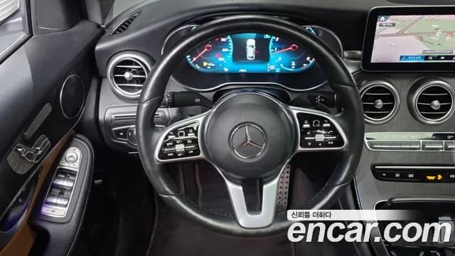 2020 Mercedes-Benz GLC-Class X253 GCL300 4MATIC Coupe Sold VIN W1N0J8EB2LF760866 – side profile 2020 Mercedes-Benz GLC-Class X253 GCL300 4MATIC Coupe Sold VIN W1N0J8EB2LF760866 – side profile