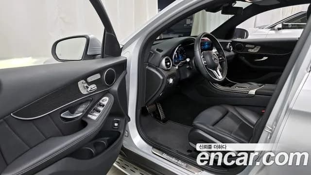 2020 Mercedes-Benz GLC-Class X253 GCL300 4MATIC Coupe Sold VIN W1N0J8EB5LF769433 – photo 28 2020 Mercedes-Benz GLC-Class X253 GCL300 4MATIC Coupe Sold VIN W1N0J8EB5LF769433 – photo 28