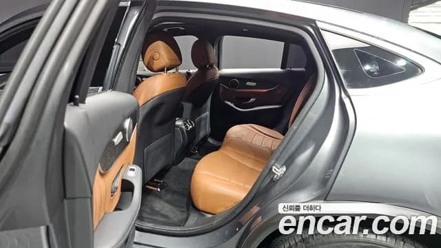 2020 Mercedes-Benz GLC-Class X253 GCL300 4MATIC Coupe Sold VIN W1N0J8EBXLF780508 – photo 12 2020 Mercedes-Benz GLC-Class X253 GCL300 4MATIC Coupe Sold VIN W1N0J8EBXLF780508 – photo 12