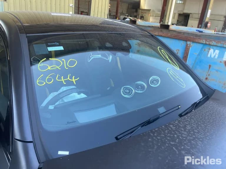 2024 Mercedes-Benz GLC-Class Used VIN W1N2543802F147824 – dashboard 2024 Mercedes-Benz GLC-Class Used VIN W1N2543802F147824 – dashboard