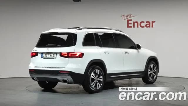 2021 Mercedes-Benz GLB-Class X247 GLB220 Sold VIN W1N4M4EB0MW104040 – engine bay 2021 Mercedes-Benz GLB-Class X247 GLB220 Sold VIN W1N4M4EB0MW104040 – engine bay