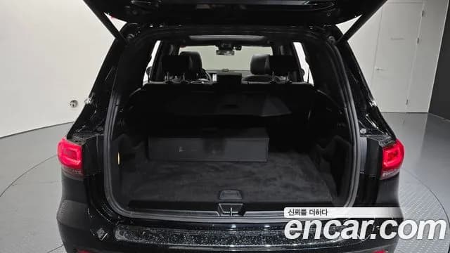 2021 Mercedes-Benz GLB-Class X247 GLB220 Sold VIN W1N4M4EB6MW104107 – trunk area 2021 Mercedes-Benz GLB-Class X247 GLB220 Sold VIN W1N4M4EB6MW104107 – trunk area