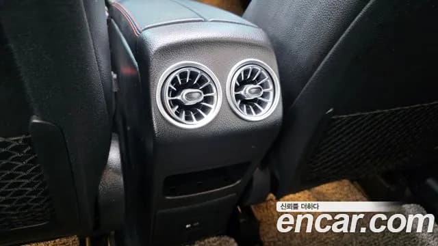 2021 Mercedes-Benz GLB-Class X247 GLB250 4MATIC Sold VIN W1N4M4HB3MW082403 – trunk area 2021 Mercedes-Benz GLB-Class X247 GLB250 4MATIC Sold VIN W1N4M4HB3MW082403 – trunk area