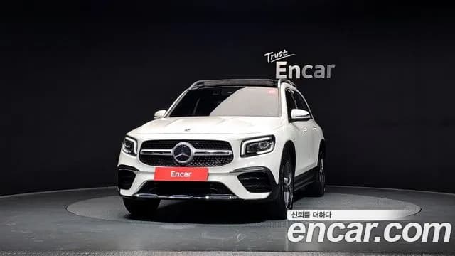 2021 Mercedes-Benz GLB-Class X247 GLB250 4MATIC Sold VIN W1N4M4HB3MW101984 – interior seats 2021 Mercedes-Benz GLB-Class X247 GLB250 4MATIC Sold VIN W1N4M4HB3MW101984 – interior seats