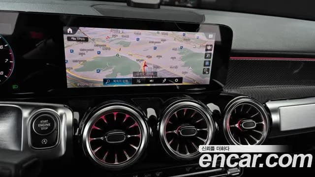 2021 Mercedes-Benz GLB-Class X247 GLB250 4MATIC Sold VIN W1N4M4HB4MW151101 – engine bay 2021 Mercedes-Benz GLB-Class X247 GLB250 4MATIC Sold VIN W1N4M4HB4MW151101 – engine bay