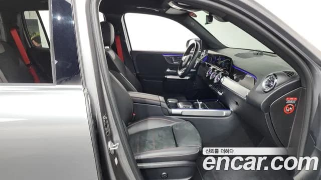 2022 Mercedes-Benz GLB-Class X247 AMG GLB35 4MATIC Sold VIN W1N4M5BB1NW135924 – trunk area 2022 Mercedes-Benz GLB-Class X247 AMG GLB35 4MATIC Sold VIN W1N4M5BB1NW135924 – trunk area