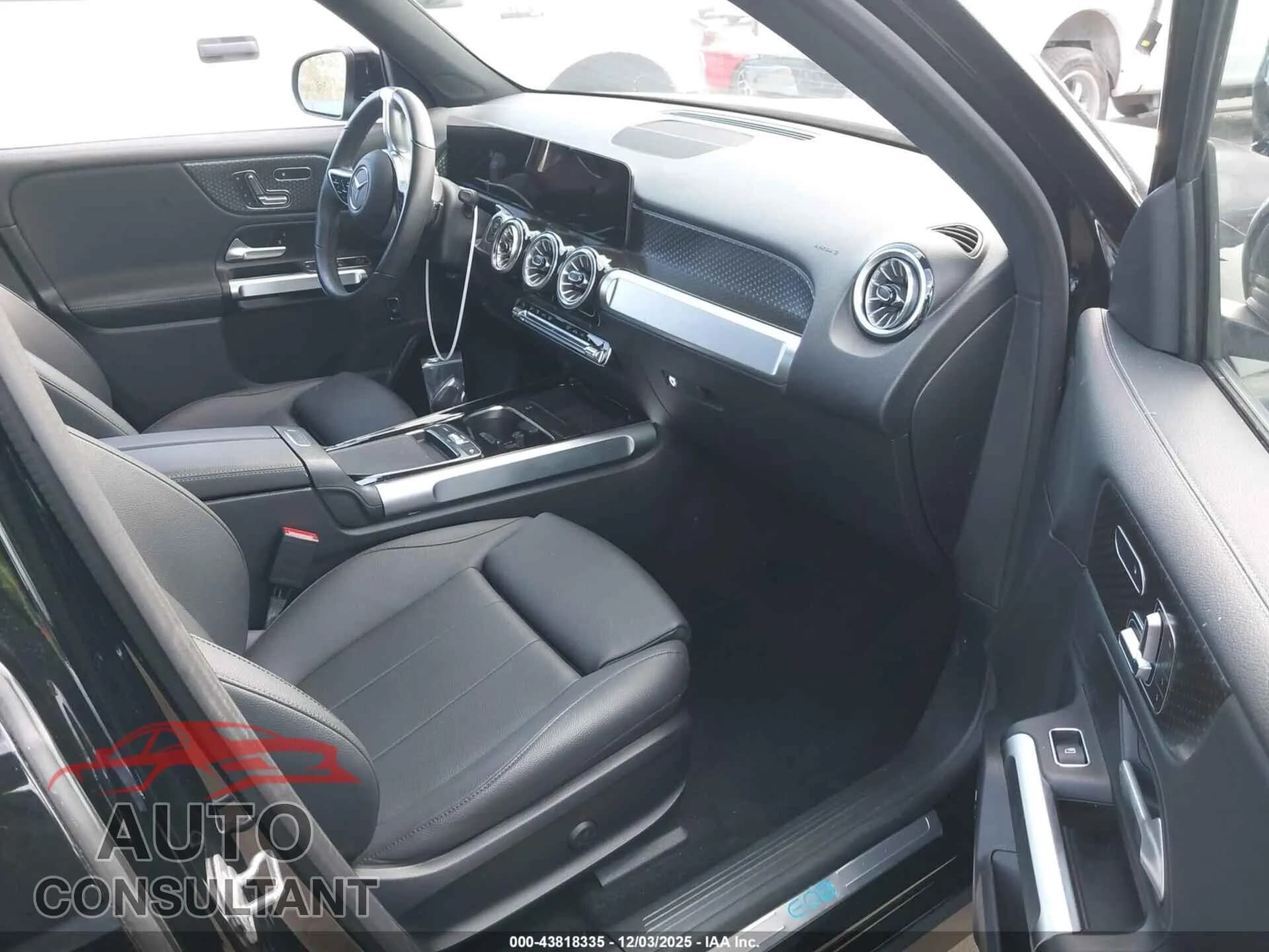 2024 MERCEDES-BENZ EQB 250 SUV Damaged VIN W1N9M0CB6RN109628 – interior seats 2024 MERCEDES-BENZ EQB 250 SUV Damaged VIN W1N9M0CB6RN109628 – interior seats