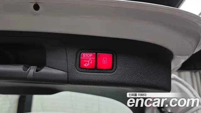 2025 Mercedes-Benz EQA H243 EQA250 AMG Line Sold VIN W1N9N0BB0SJ124573 – interior seats 2025 Mercedes-Benz EQA H243 EQA250 AMG Line Sold VIN W1N9N0BB0SJ124573 – interior seats