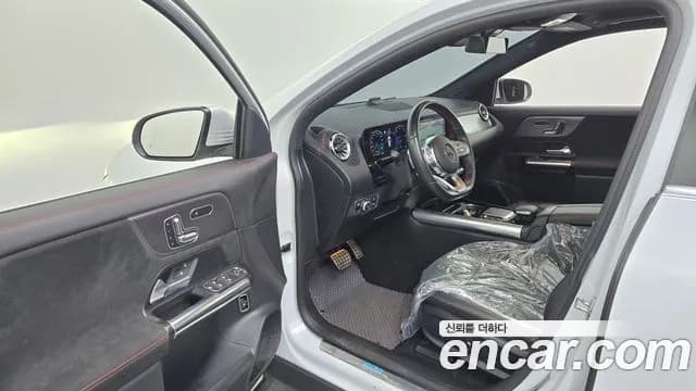 2022 Mercedes-Benz EQA H243 EQA250 AMG Package Sold VIN W1N9N0BB3NJ031115 – rear exterior 2022 Mercedes-Benz EQA H243 EQA250 AMG Package Sold VIN W1N9N0BB3NJ031115 – rear exterior