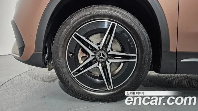 2022 Mercedes-Benz EQA H243 EQA250 AMG Package Plus Sold VIN W1N9N0BB9NJ042622 – front exterior 2022 Mercedes-Benz EQA H243 EQA250 AMG Package Plus Sold VIN W1N9N0BB9NJ042622 – front exterior