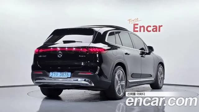 2023 Mercedes-Benz EQS SUV X296 EQS450 4MATIC Sold VIN W1NDM2EB7PA023266 – interior seats 2023 Mercedes-Benz EQS SUV X296 EQS450 4MATIC Sold VIN W1NDM2EB7PA023266 – interior seats