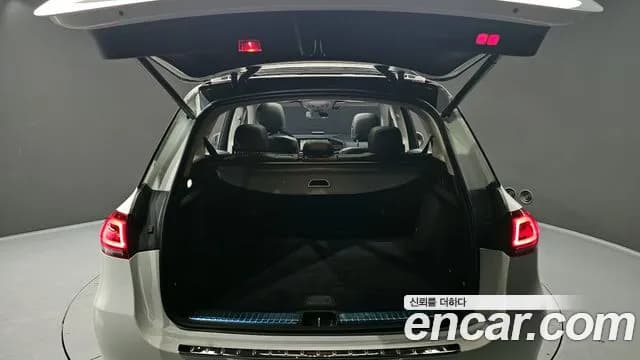 2020 Mercedes-Benz GLE-Class W167 GLE300d 4MATIC Sold VIN W1NFB1KB1LA228492 – exterior detail 2020 Mercedes-Benz GLE-Class W167 GLE300d 4MATIC Sold VIN W1NFB1KB1LA228492 – exterior detail