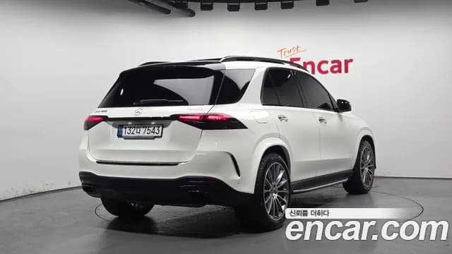 2024 Mercedes-Benz GLE-Class W167 GLE450 4MATIC Sold VIN W1NFB5KB0RB165864 – trunk area 2024 Mercedes-Benz GLE-Class W167 GLE450 4MATIC Sold VIN W1NFB5KB0RB165864 – trunk area