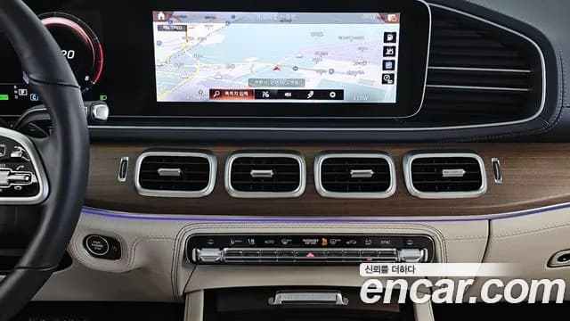 2021 Mercedes-Benz GLE-Class W167 GLE450 4MATIC Sold VIN W1NFB5KB5MA534958 – interior seats 2021 Mercedes-Benz GLE-Class W167 GLE450 4MATIC Sold VIN W1NFB5KB5MA534958 – interior seats
