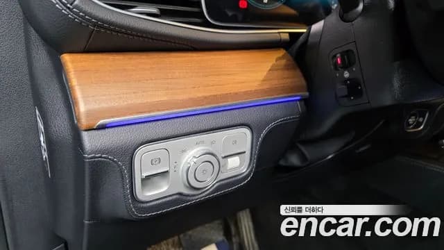 2021 Mercedes-Benz GLE-Class W167 GLE450 4MATIC Sold VIN W1NFB5KB8MA531987 – interior seats 2021 Mercedes-Benz GLE-Class W167 GLE450 4MATIC Sold VIN W1NFB5KB8MA531987 – interior seats